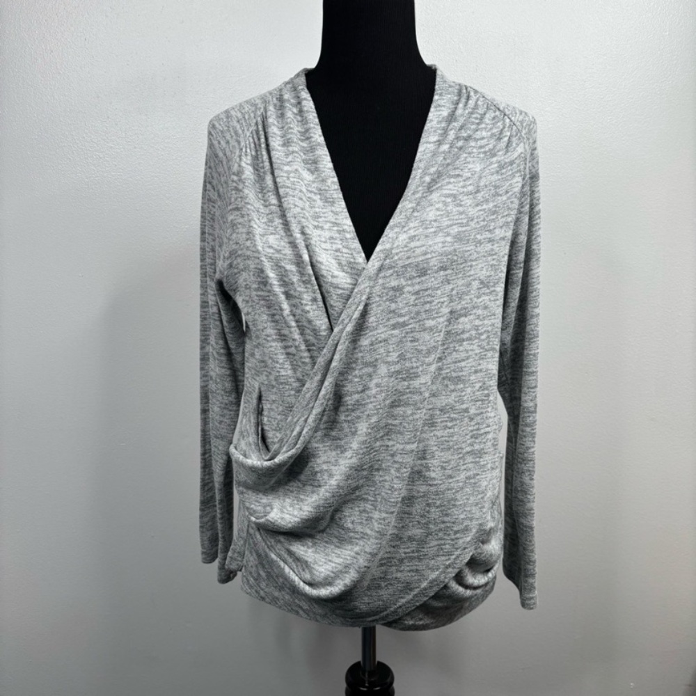 Muk Luks Gray Women's Sweater